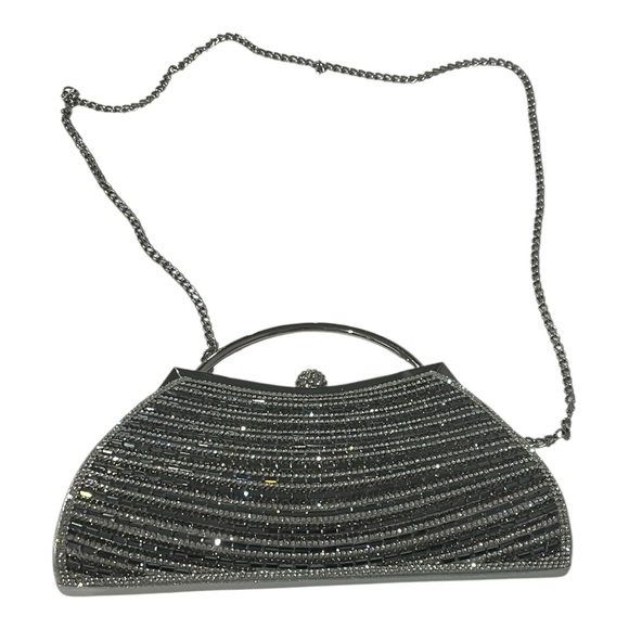 Elegant Silver Evening Bag - Picture 2 of 9